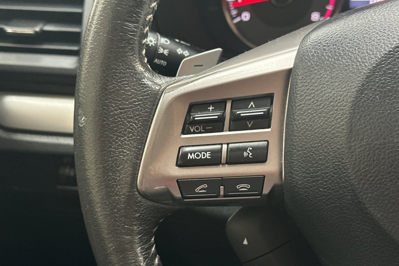 2015 Subaru Forester 2.0XT Premium photo 24