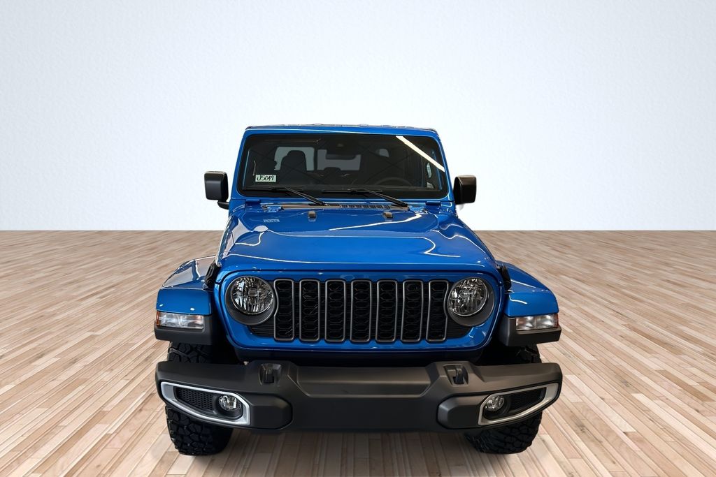 2025 Jeep Gladiator Sport photo 2