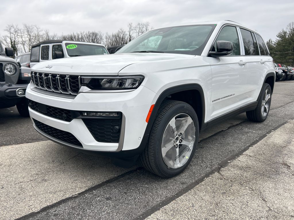 2026 Jeep Grand Cherokee Limited's photo