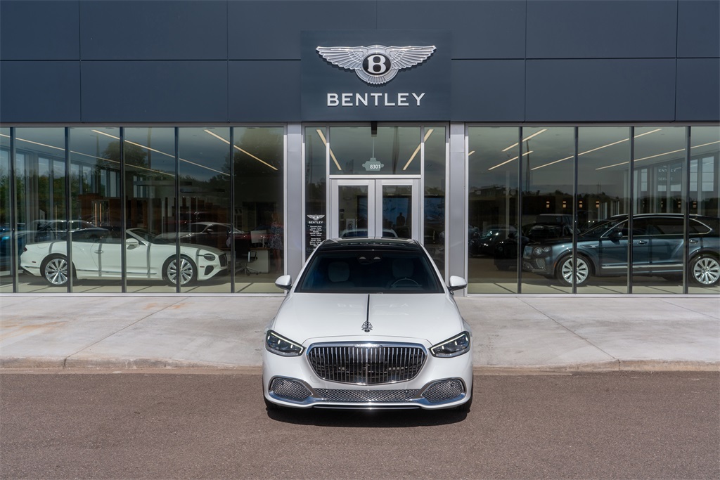 2024 Mercedes Benz S Maybach 680 4MATIC photo 3