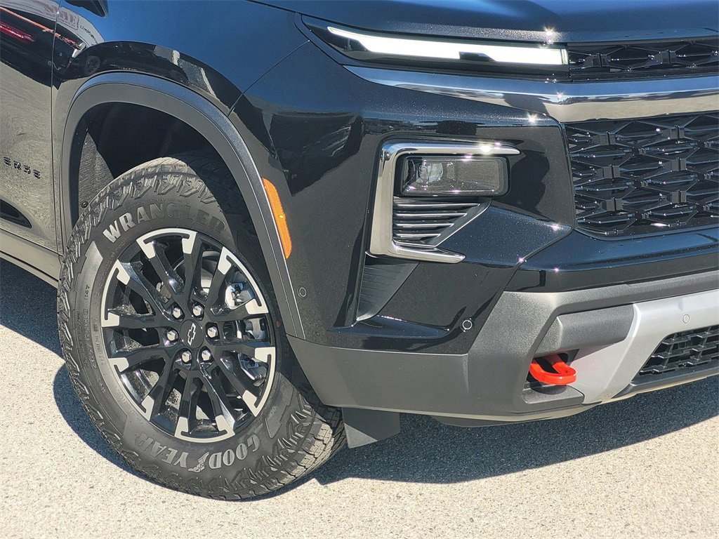 2026 Chevrolet Traverse Z71 photo 3