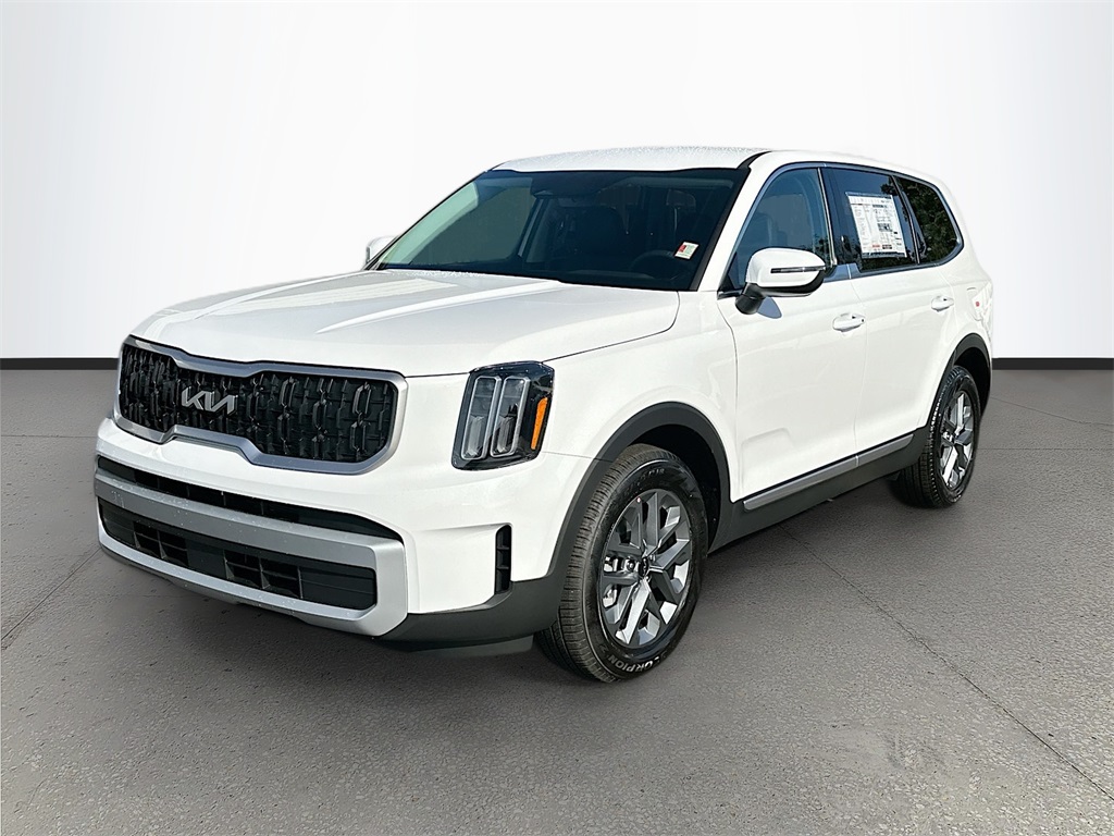 2025 Kia Telluride LX photo 3