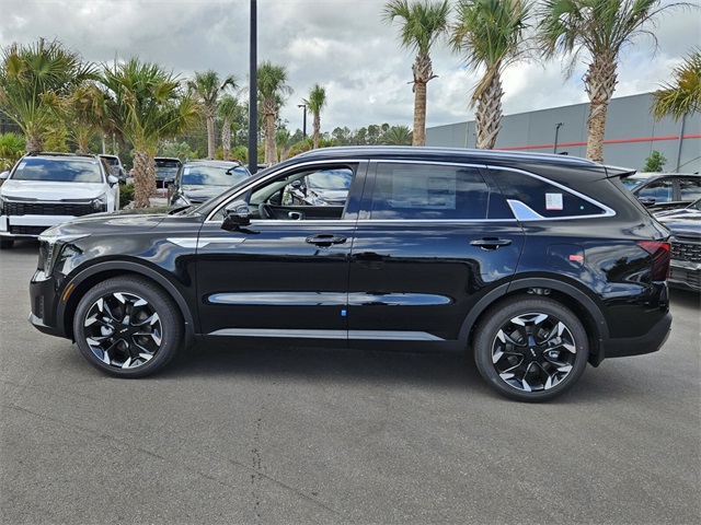 2026 Kia Sorento SX photo 3