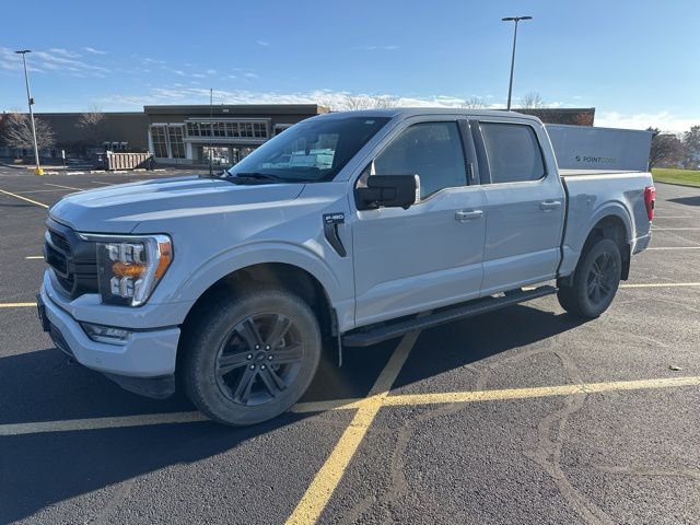 2023 Ford F-150 XLT's photo