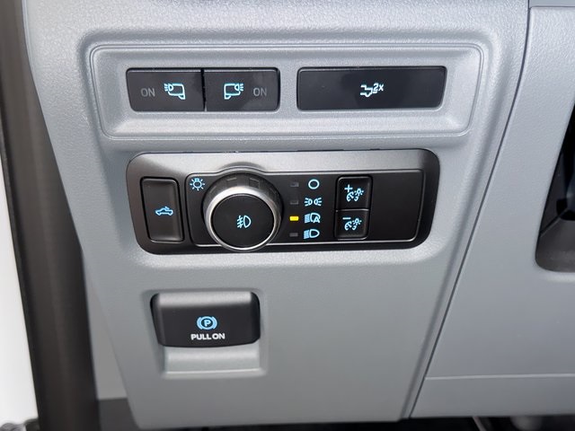 2024 Ford F-150 XLT photo 7