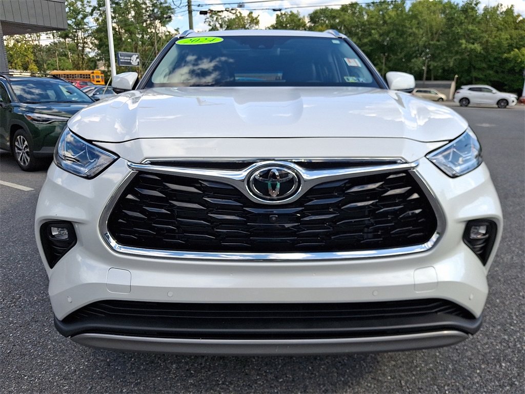 2024 Toyota Highlander Platinum photo 7
