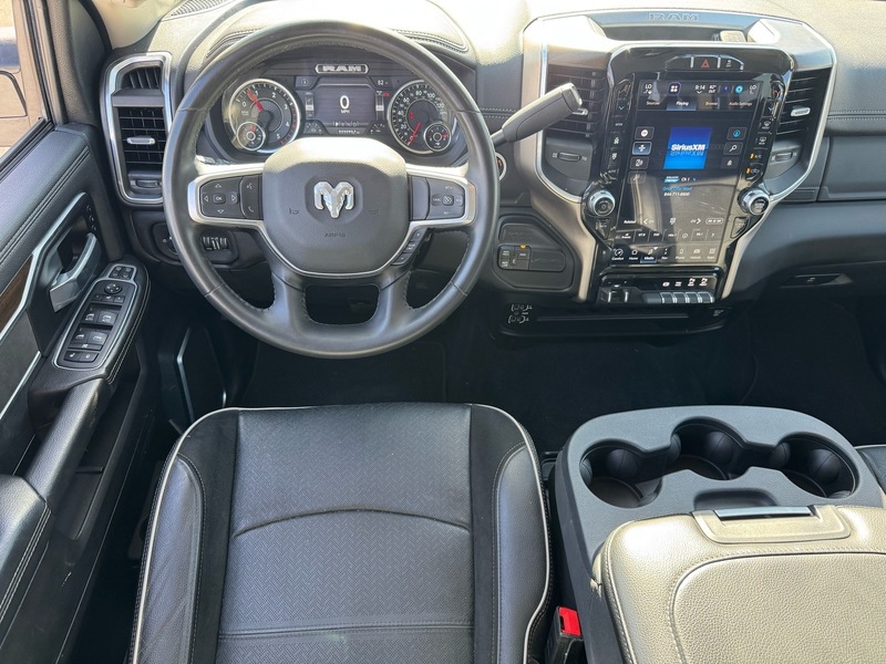 2024 Ram 2500 Laramie photo 15