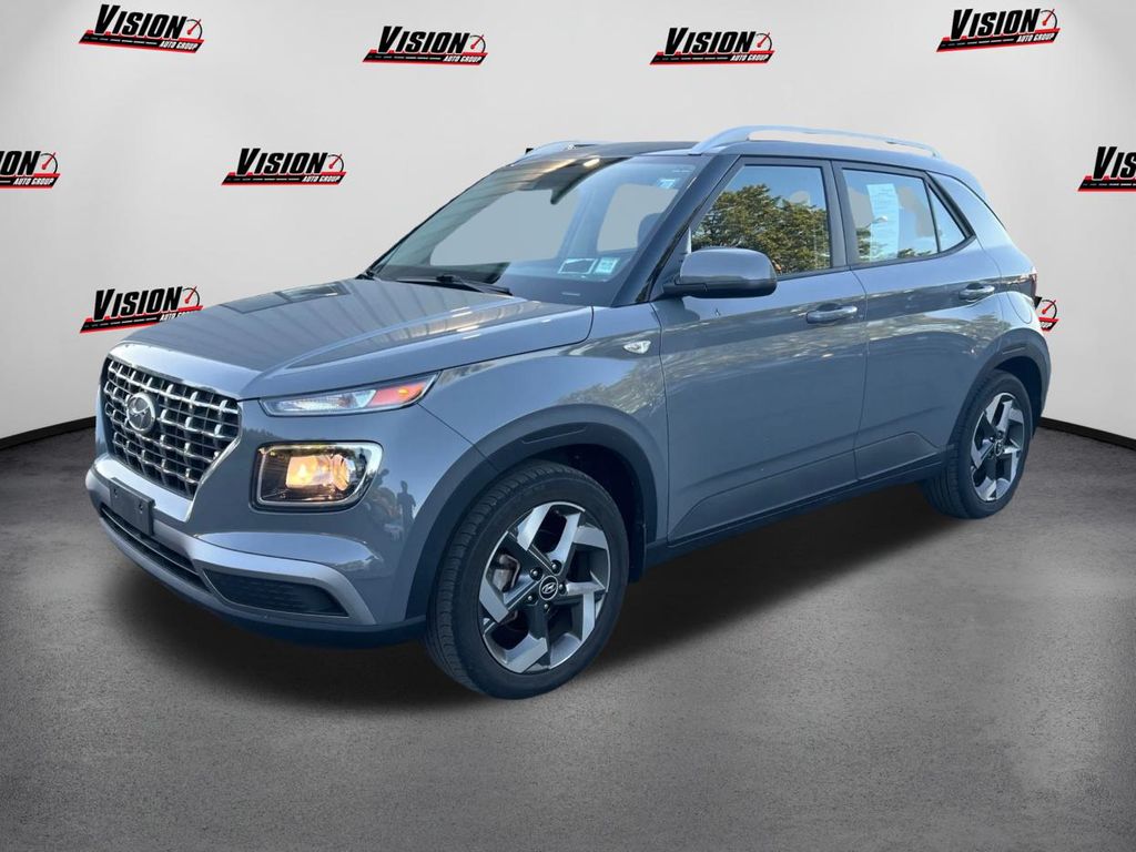 2022 Hyundai Venue SEL