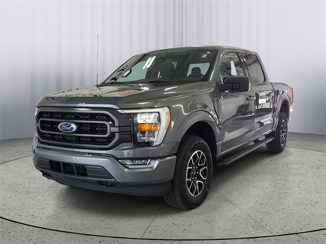 2022 Ford F-150 XLT photo 3