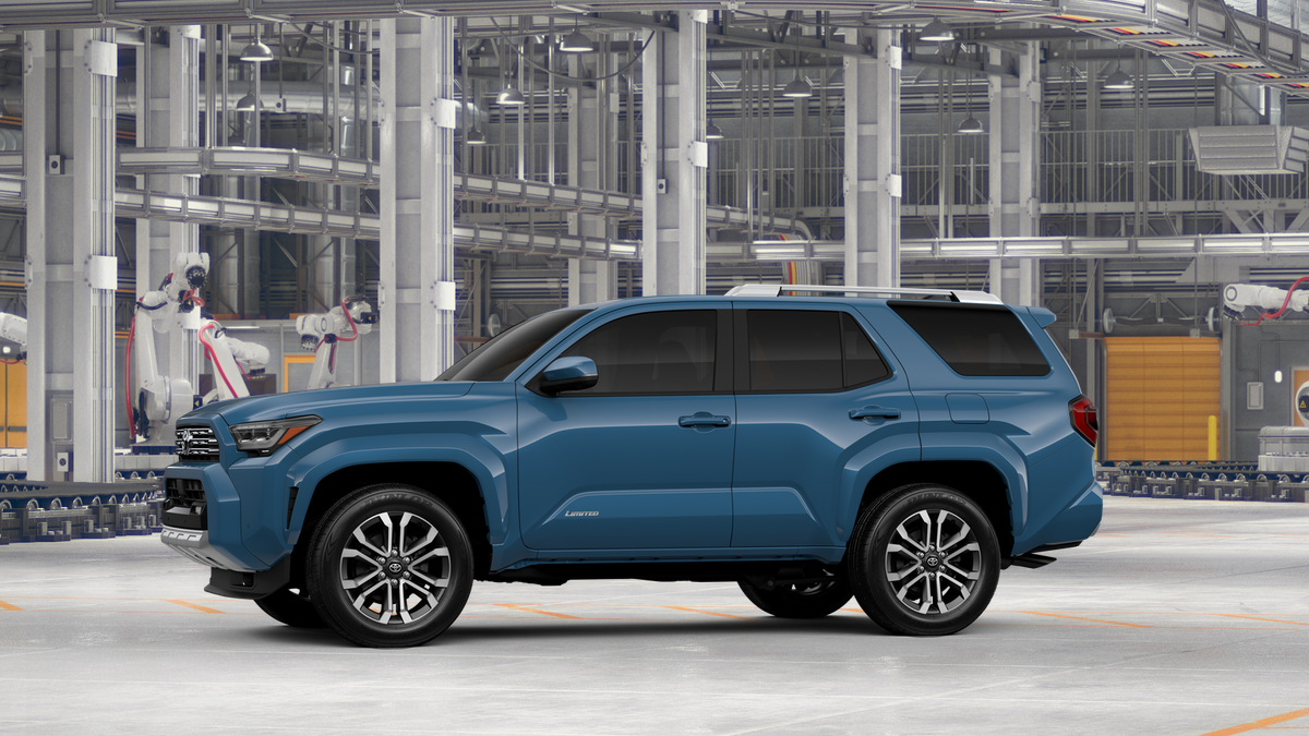 2025 Toyota 4Runner Limited photo 3