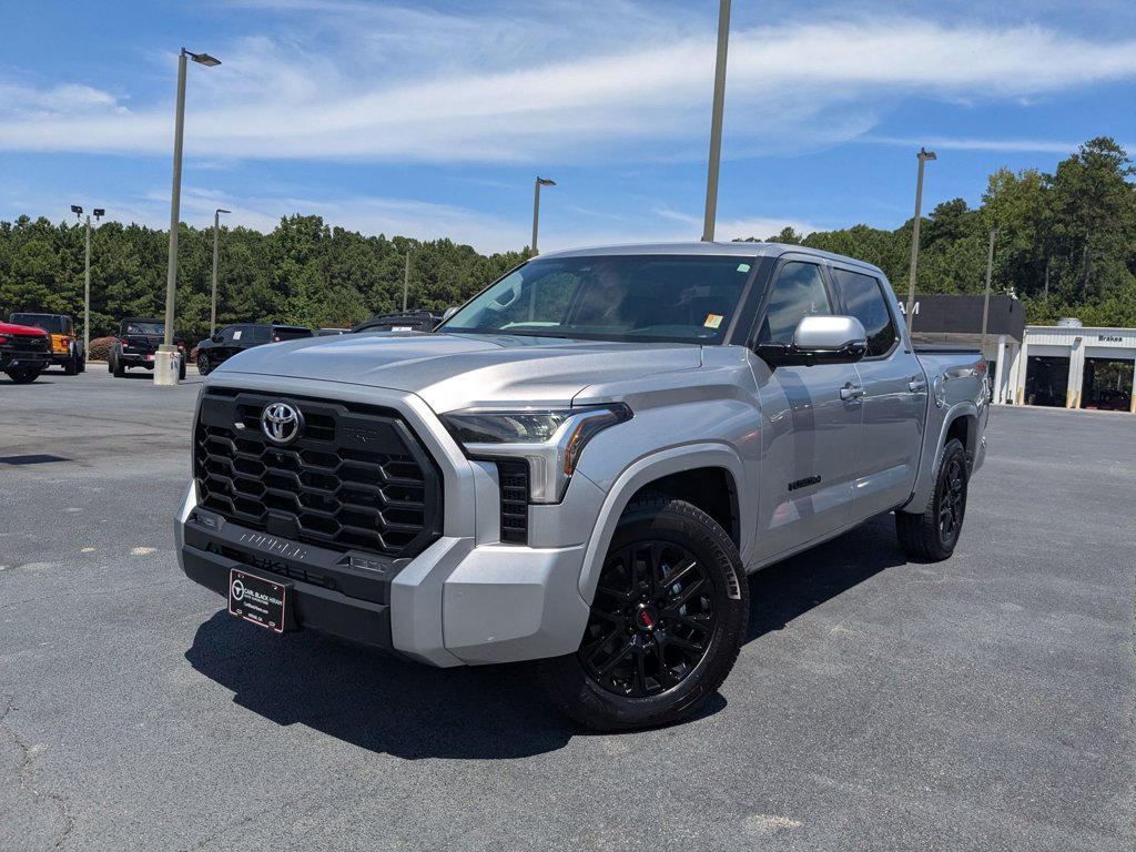 2023 Toyota Tundra SR5