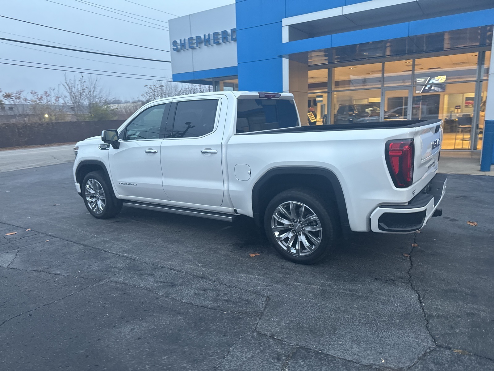 2025 Gmc Sierra 1500 Denali photo 4