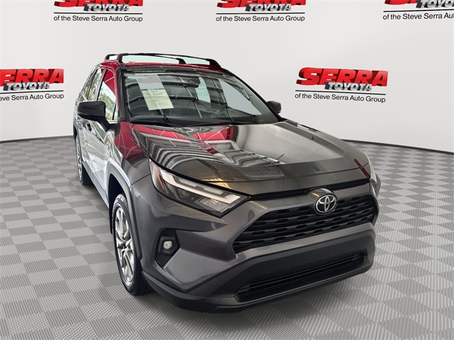2024 Toyota RAV4 XLE Premium's photo