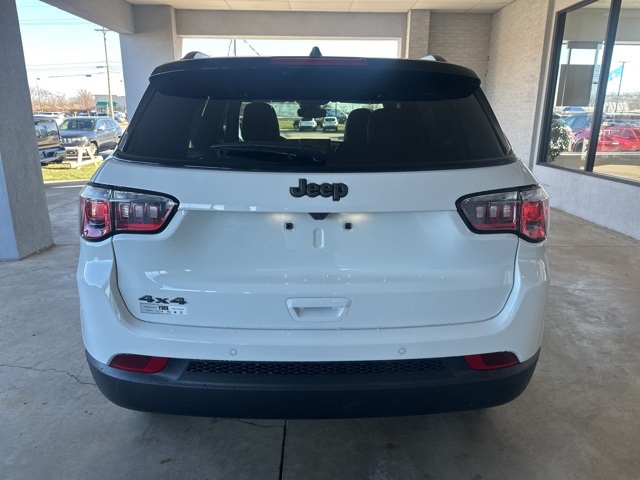 2026 Jeep Compass Limited Altitude photo 2