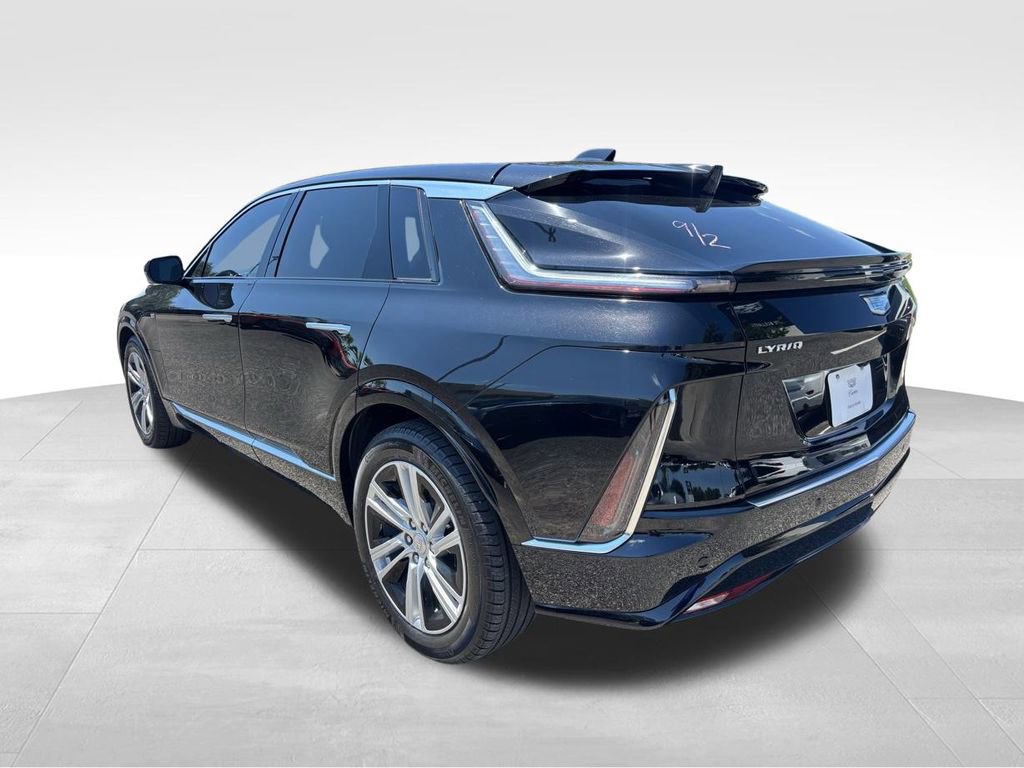2024 Cadillac Lyriq Tech photo 10
