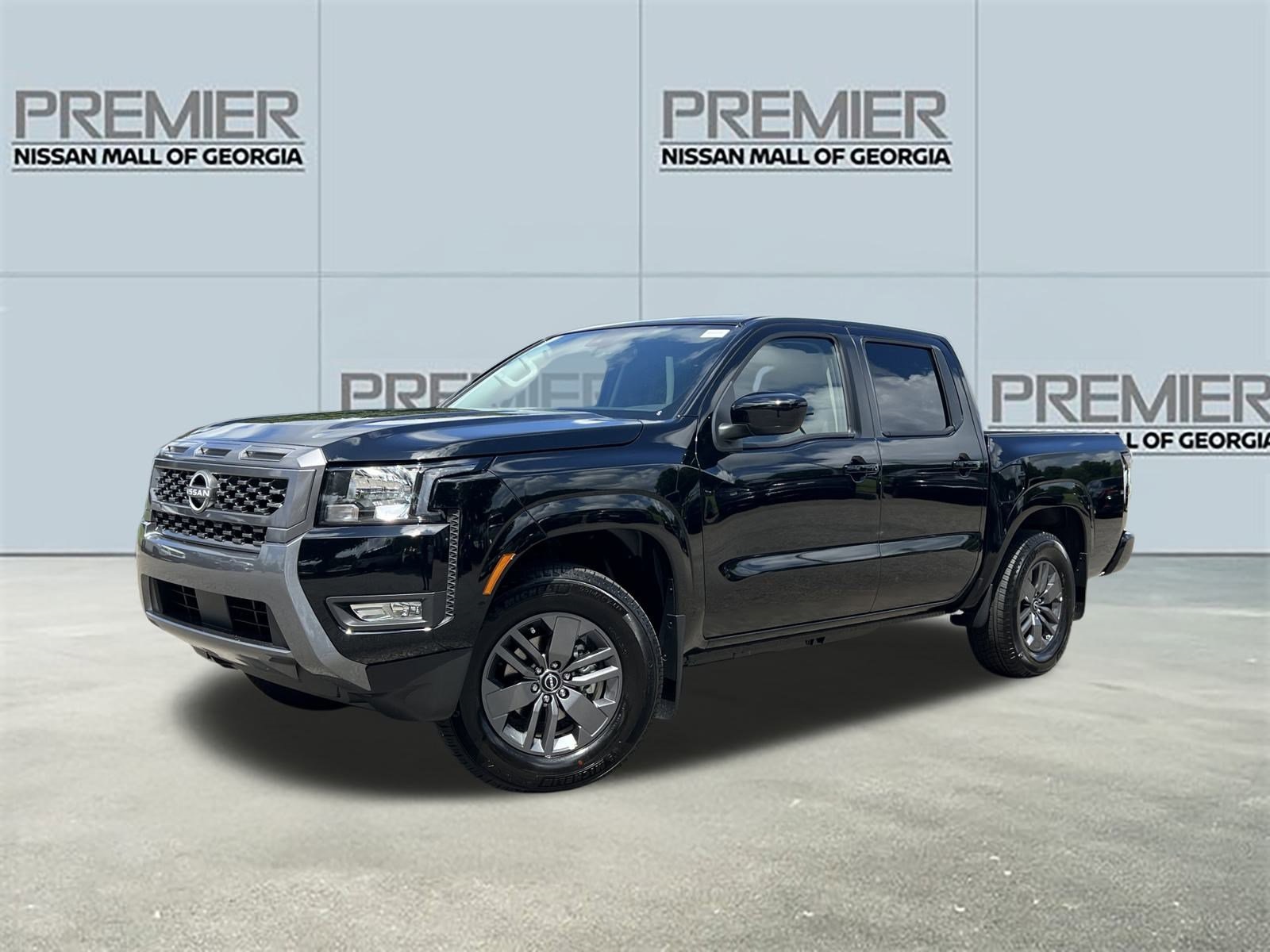 2025 Nissan Frontier SV photo 2