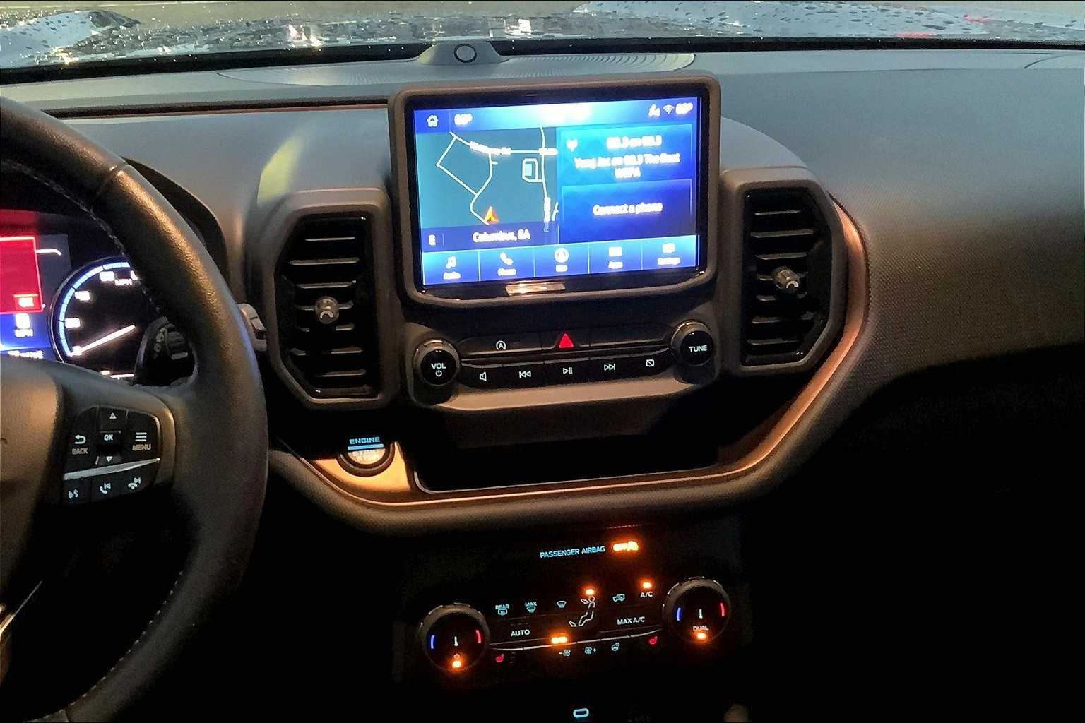 2022 Ford Bronco Sport Outer Banks photo 3