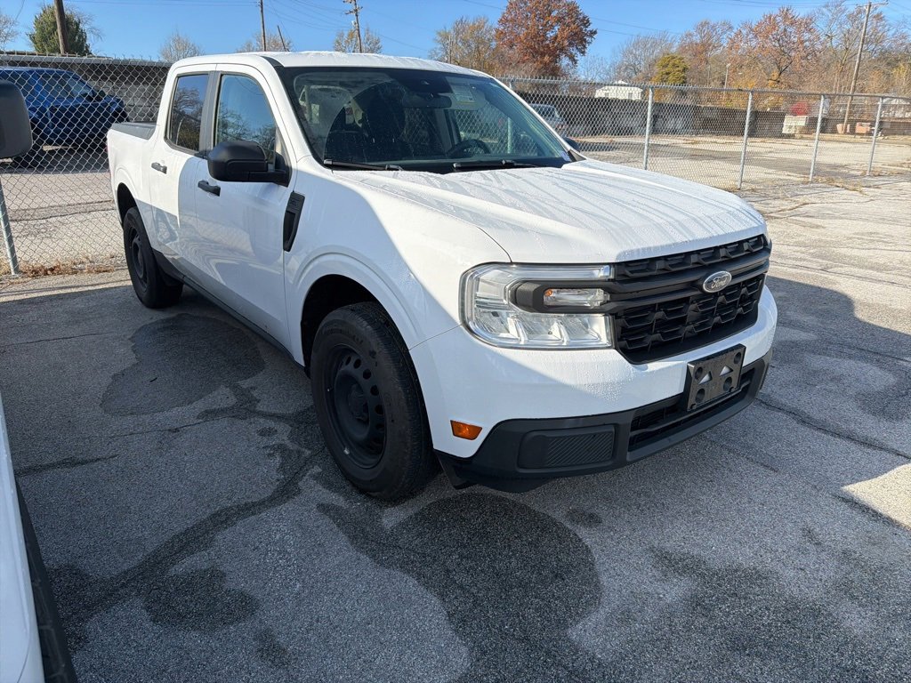 2022 Ford Maverick XL photo 3