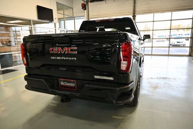2026 Gmc Sierra 1500 Elevation photo 4
