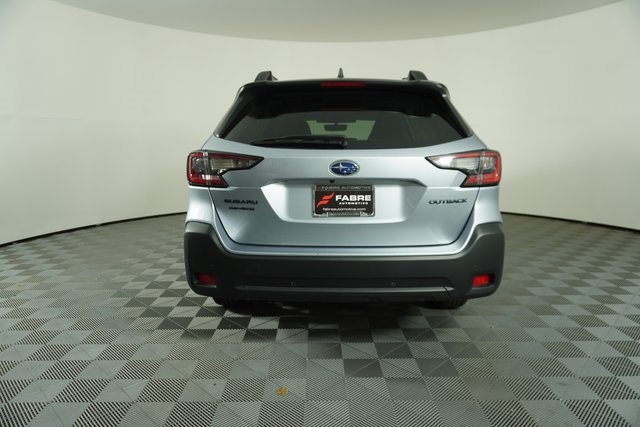 2024 Subaru Outback Onyx Edition photo 6