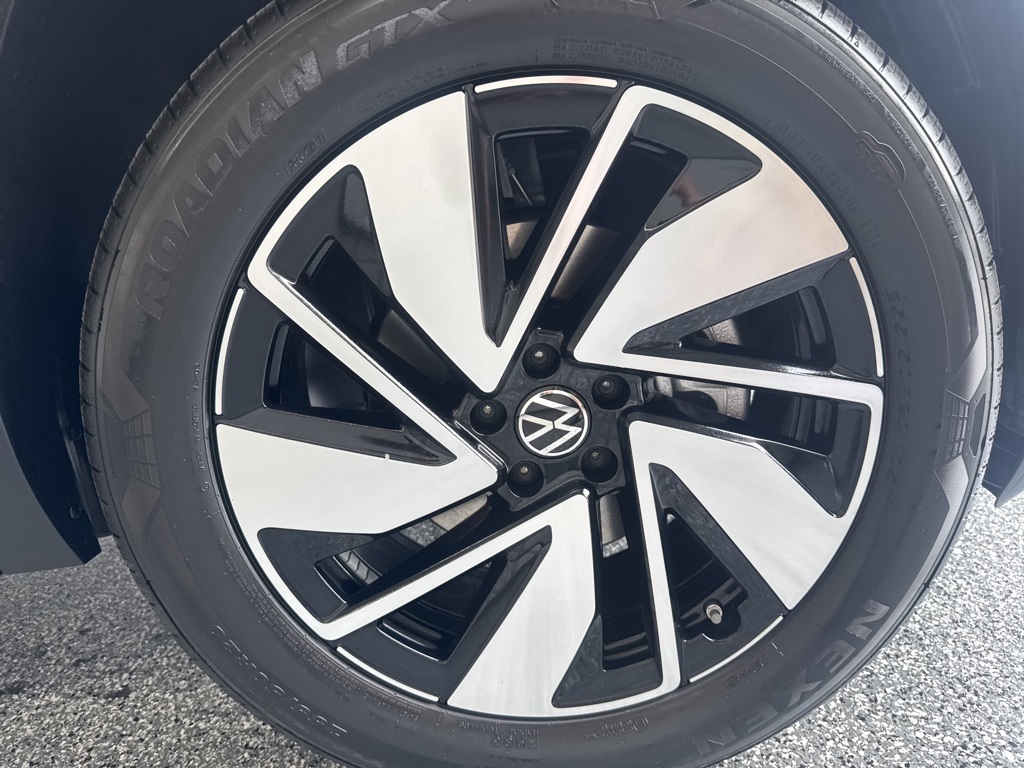 2026 Volkswagen Atlas SEL photo 7