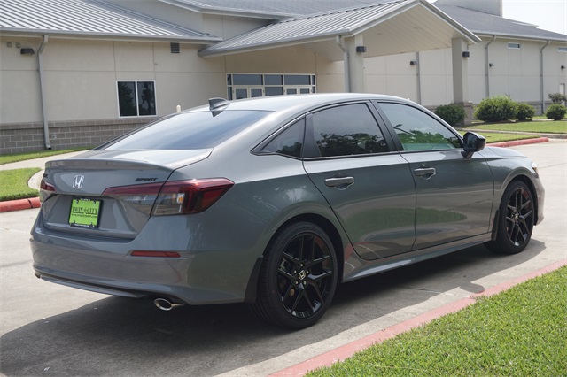 2026 Honda Civic Sport photo 3