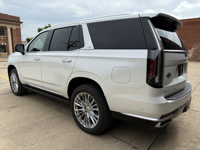 2024 Cadillac Escalade Premium Luxury Platinum photo 4
