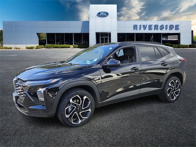 2024 Chevrolet Trax photo 3