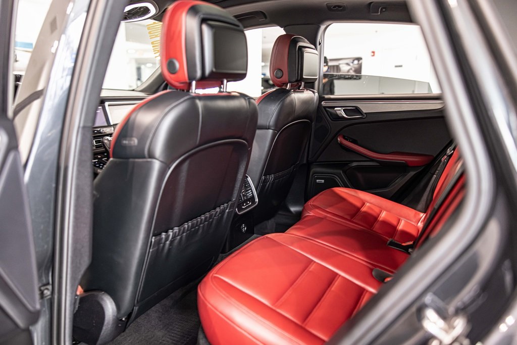 2023 PORSCHE MACAN - Image 33