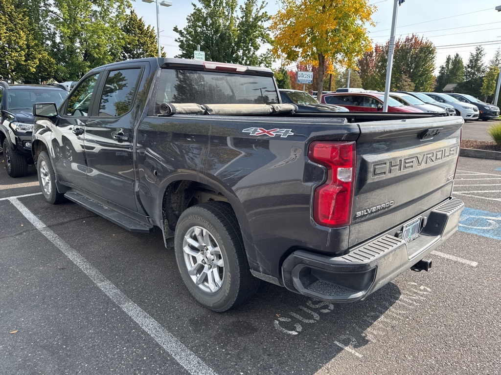2023 Chevrolet Silverado 1500 RST photo 3