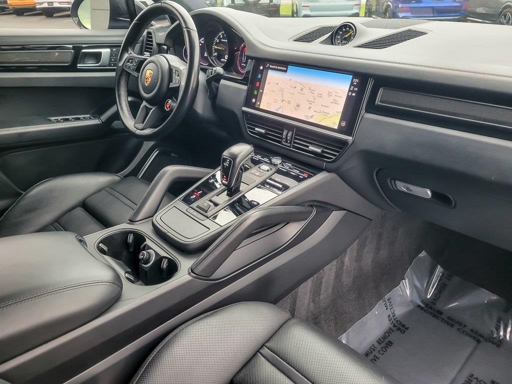 2022 PORSCHE CAYENNE - Image 21