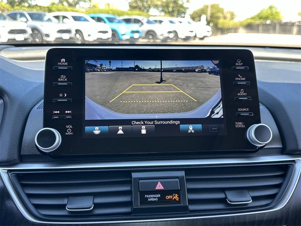 2022 Honda Accord Touring 2.0T photo 25