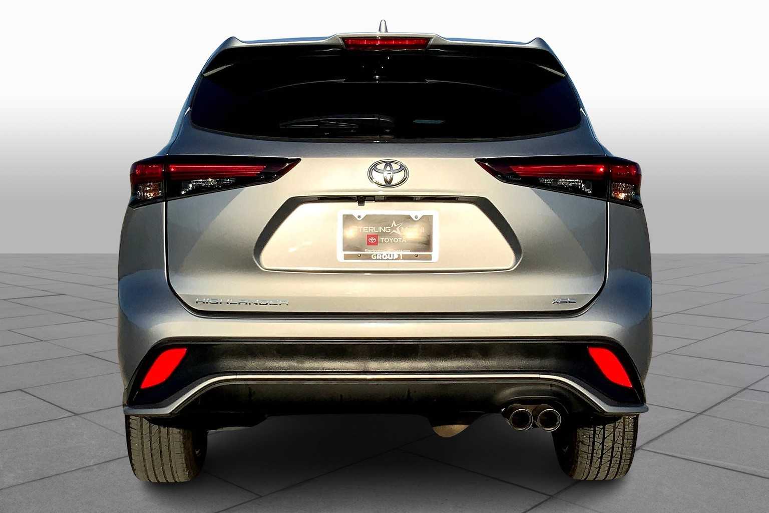 2024 Toyota Highlander XSE photo 4
