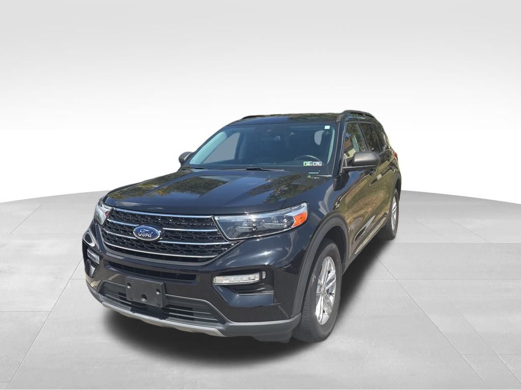 2021 Ford Explorer XLT photo 2