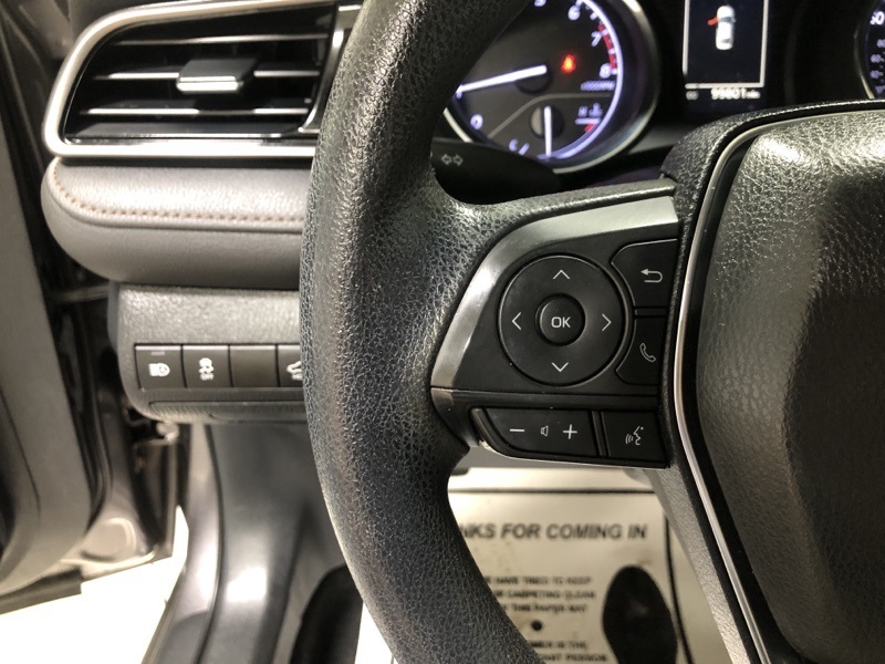 2019 Toyota Camry LE photo 21