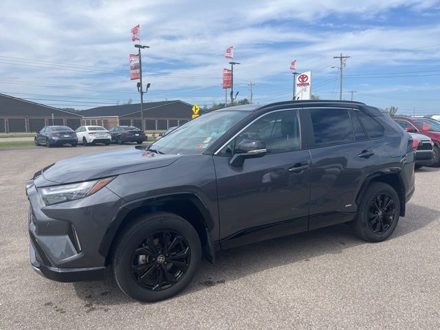2023 Toyota RAV4 Hybrid XSE photo 4