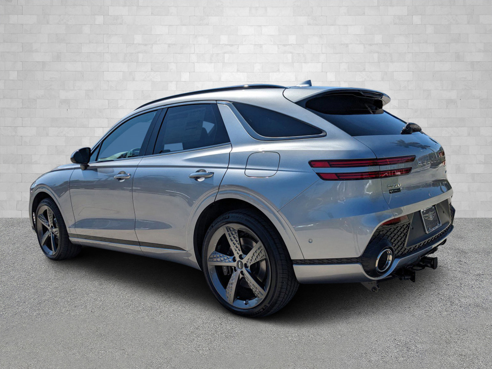 2025 Genesis GV70 3.5T Sport photo 3