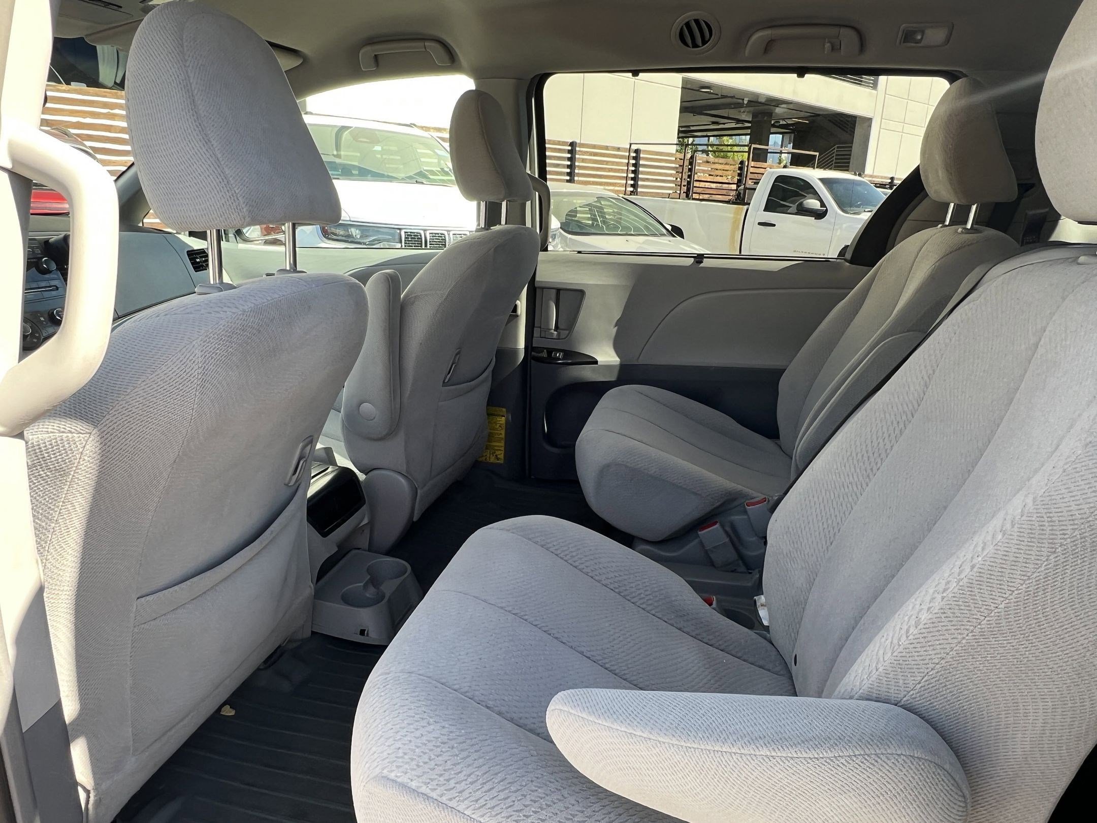 2012 Toyota Sienna LE photo 10