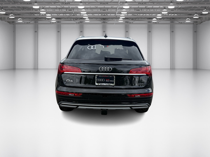 2024 Audi Q5 40 Premium Plus photo 3