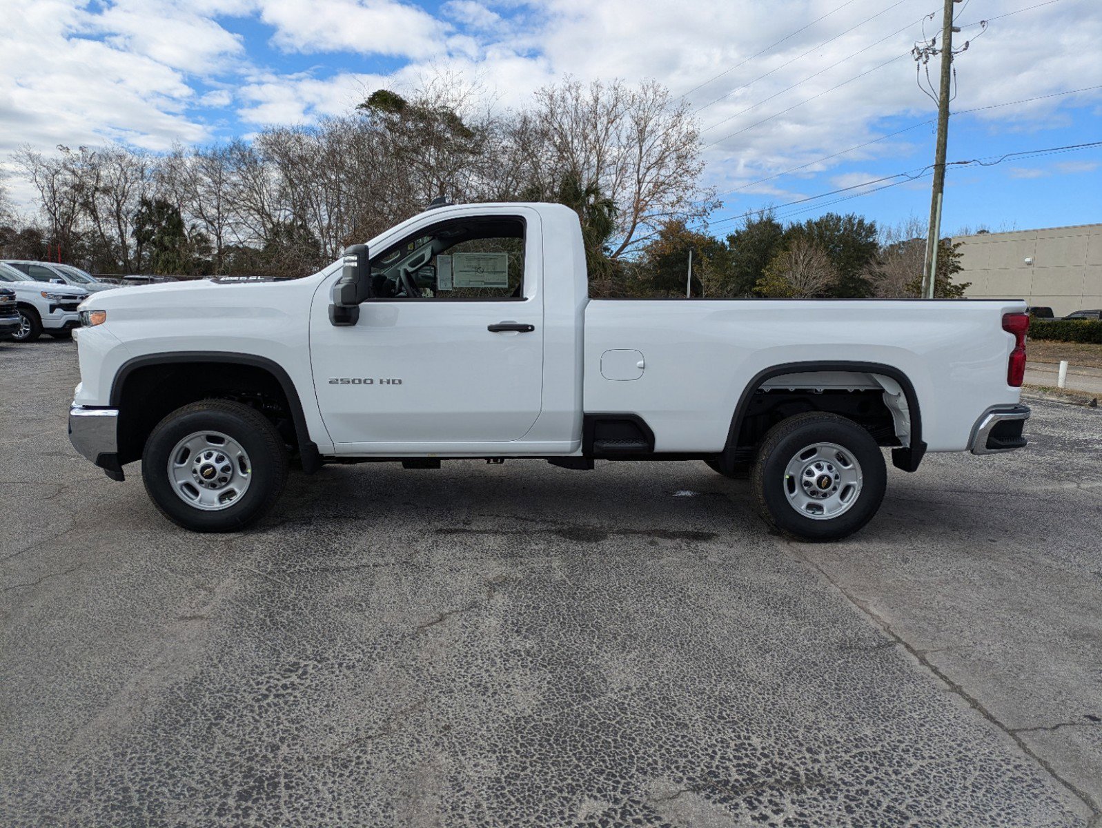 2025 Chevrolet Silverado 2500HD Work Truck photo 4