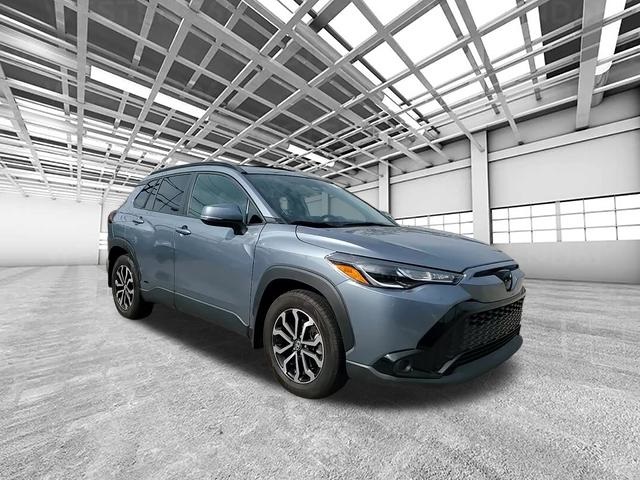 2023 Toyota Corolla Cross SE's photo
