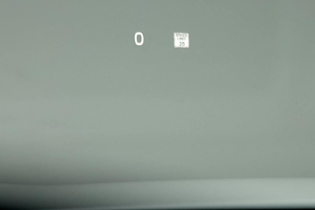 2023 VOLVO XC60 - Image 16