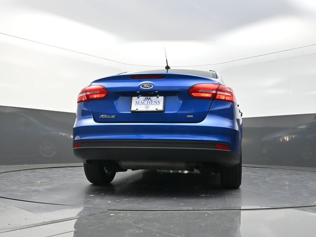 2018 Ford Focus SE photo 22
