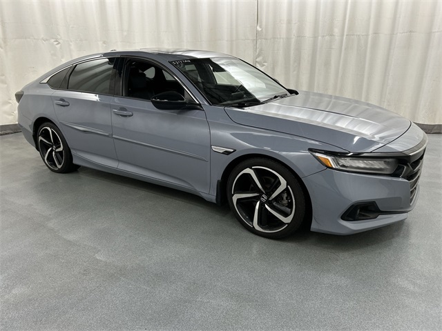 2021 Honda Accord Sport's photo