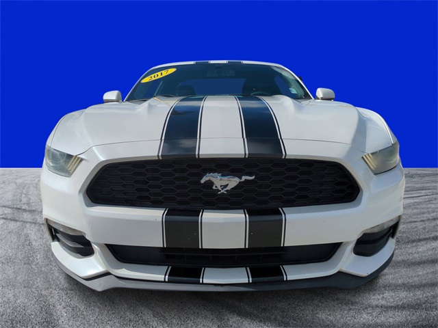 2017 Ford Mustang V6 photo 8