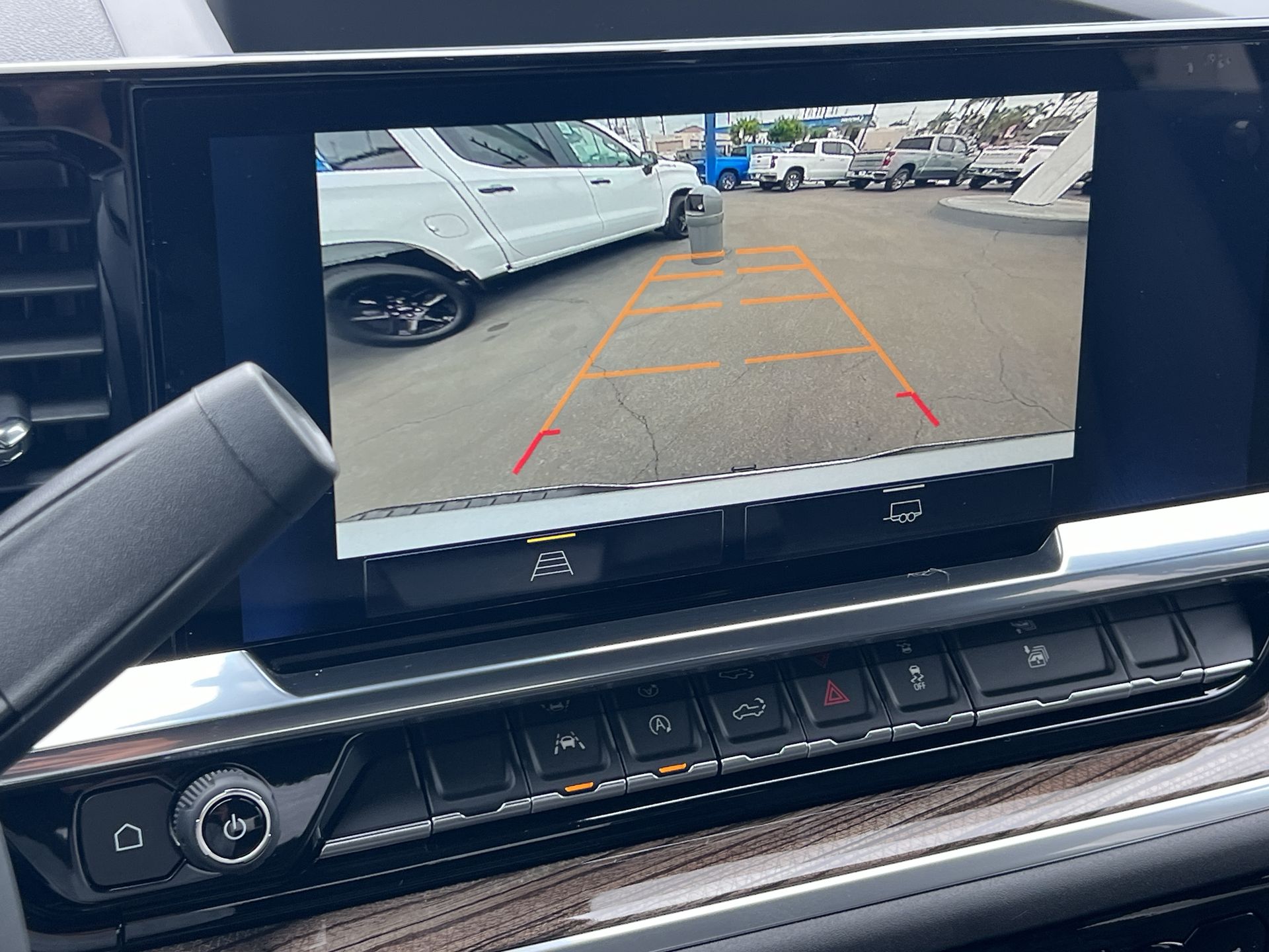 2025 Chevrolet Silverado 1500 RST photo 13