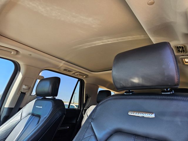 2020 Ford Expedition Platinum photo 6