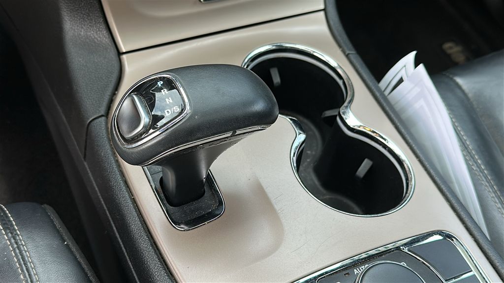 2014 Jeep Grand Cherokee Limited photo 16