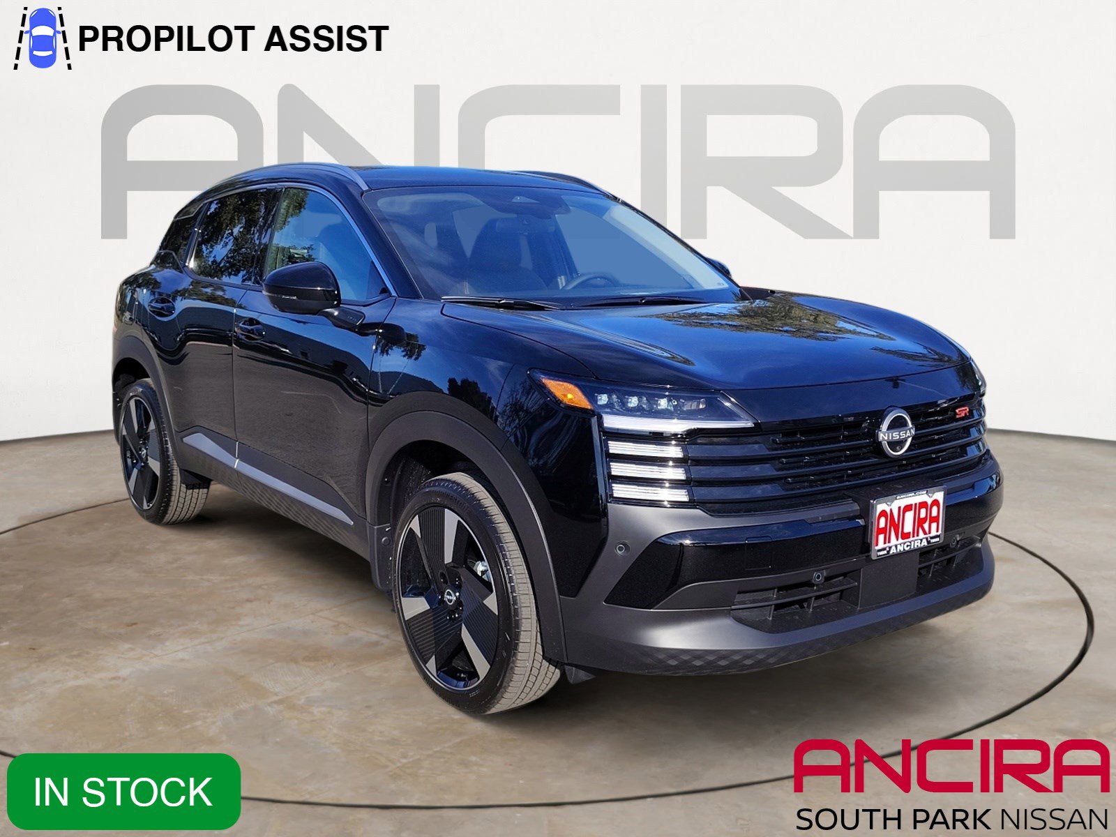 2026 Nissan KICKS SR's photo