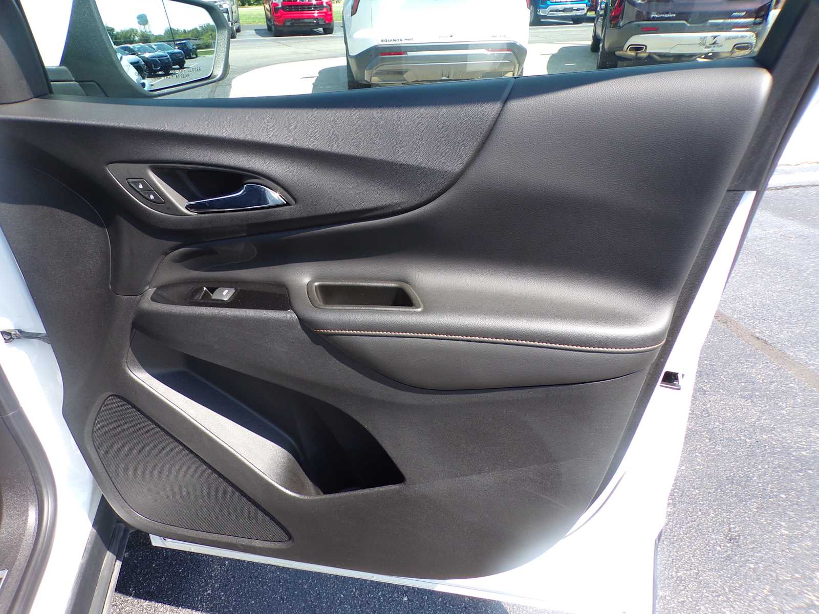 2022 Chevrolet Equinox Premier photo 13